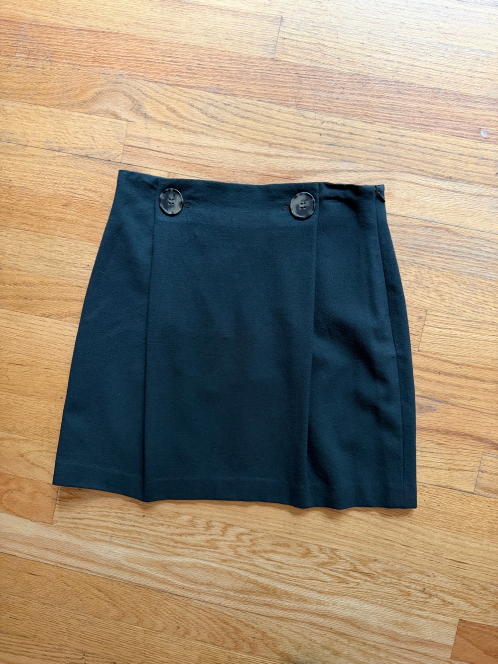 Theory Green Mini Skirt with Front Buttons